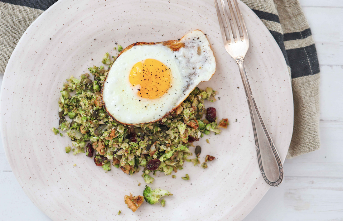 Superfood Breakfast with Eggs